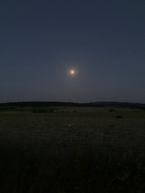 Open Fields Aesthetic, Field At Night Aesthetic, Field Aesthetic Dark, Dark Field Aesthetic, Open Field Aesthetic, Genesis Aesthetic, Grass At Night, Farm At Night, Dark Nostalgia