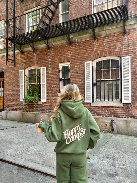 Green cropped hoodie