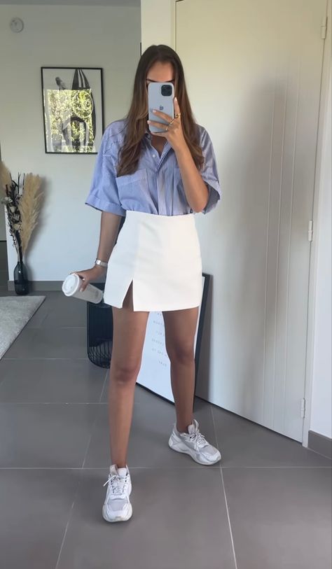 Outfit For Short Women, Looks Com Short, Skirt Outfits Aesthetic, Skort Outfit, Job Clothes, Creative Outfits, Outfit Zara, Outfit Chic, Business Casual Outfits For Work