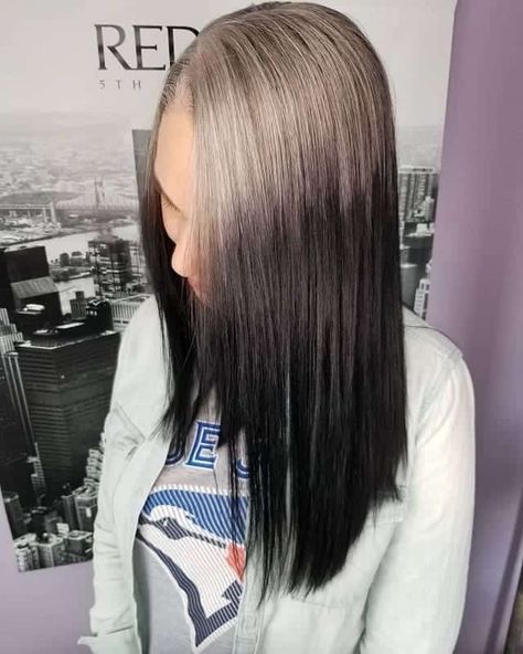 30 Trendiest Reverse Ombre Hair Colors [August. 2022] Reverse Ombre Hair Color, Reverse Ombre Hair, Warm Hair Color, Reverse Ombre, Silver Blonde Hair, Short Ombre Hair, Short Dark Hair, A Hairstyle, Hair Color Chart