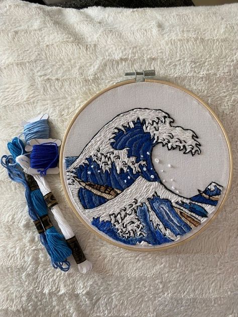 Koi Embroidery Patterns, Koi Embroidery, Clothes Embroidery Diy, Pola Bordir, Embroidery Lessons, Diy Embroidery Designs, The Great Wave, Oversized Hoodies, Great Wave Off Kanagawa