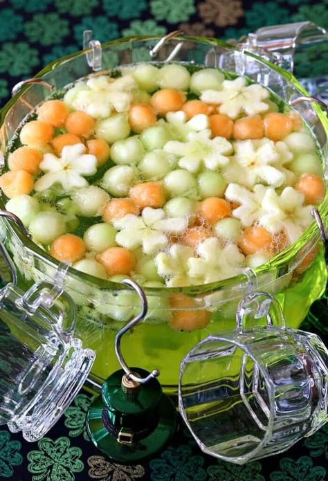 St Patrick’s Day Punch, At Patrick’s Day Party, Bbb 2023, Shamrock Punch, St Patrick's Day Food Ideas, Steak And Whiskey, Festive Punch, St Patrick's Day Food, St Patricks Food