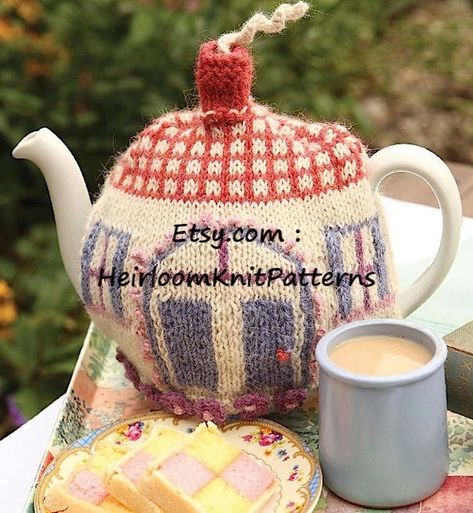 Friendship Tea, Knit Decor, Tea Cosy Knitting Pattern, Tea Cozy Pattern, Knitted Tea Cosies, Teapot Cozy, Tea Cozies, Tea Cosies, Simply Knitting