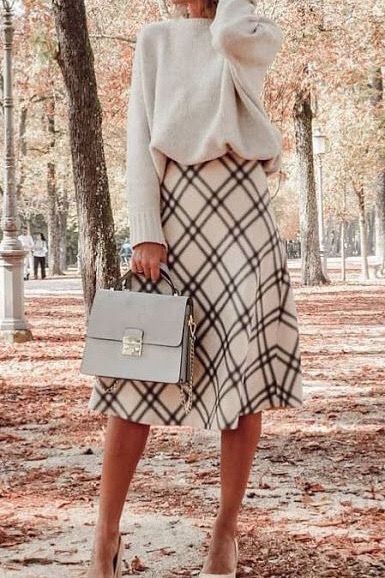 Skirt And Sweater, Rok Outfit, Fest Outfits, Simple Fall Outfits, Outfit Chic, Stil Elegant, Elegant Fall, Thanksgiving Outfit, A Skirt