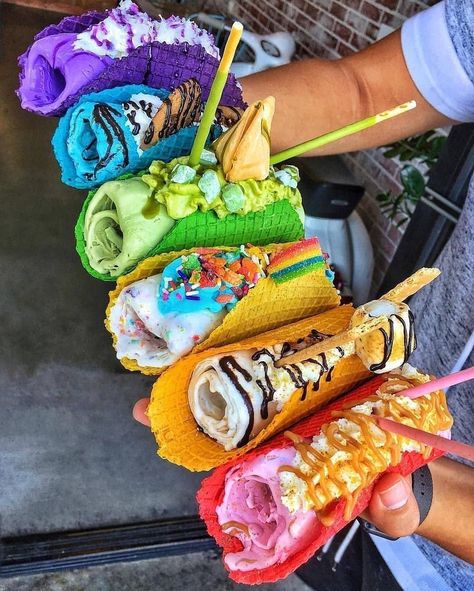 #travel #travelphotography #photography #nature #travelgram #love #photooftheday #instatravel #instagood #wanderlust #trip #travelblogger #adventure #traveling #vacation #picoftheday #travelling #explore #instagram #landscape #beautiful #ig #holiday #like #beach #summer #naturephotography #art #photo #bhfyp Rainbow Tacos, Ice Cream Taco, Dessert Taco, Kue Macaroon, Pastel Cupcakes, Rainbow Food, God Mat, Think Food, Köstliche Desserts