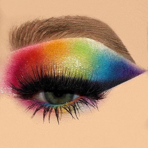 Multicolored Eyeshadow, Rainbow Eyeshadow Looks, Drag Queen Makeup Tutorial, Eyeshadow Rainbow, Colourful Eyeshadow, Rainbow Beauty, Everyday Eyeshadow, Rainbow Eye Makeup, Rainbow Eyeshadow