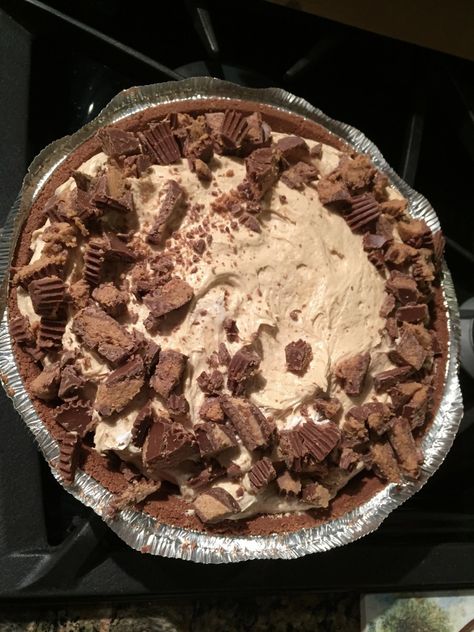 Peanut Butter Pie Pioneer Woman, Cream Cheese Oreo, Oreo Pie, Cream Cheese Pie, Chocolate Peanut Butter Pie, Truth Be Told, Peanut Butter Pie, Butter Pie, Perfect Pies