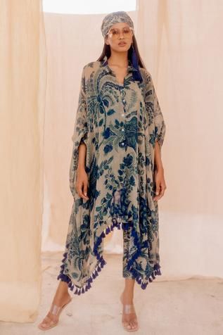 Shirt Kaftan, Pleats Fashion, Floral Print Tunic, Pant Set For Women, Floral Print Shirt, Desi Fashion, Chiffon Shirt, Floral Chiffon, Print Tunic