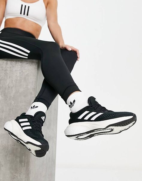 Adidas Running Shoes Women, Black Sports Shoes, Adidas Branding, Adidas Sneakers Women, Adidas Supernova, Basket Noir, Adidas Shoes Women, Training Sneakers, Adidas Running Shoes