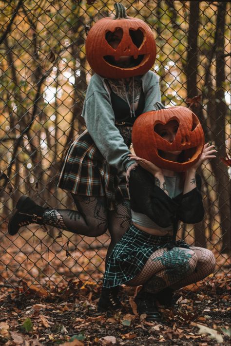 Halloween 
Pumpkin 
Pumpkin head 
#Pumpkin photo shoot 
Fall photo shoot BFF best friends heart eyes cute forest photos Fun Bestie Photoshoot Ideas, Fun Halloween Aesthetic, Friend Pumpkin Head Photoshoot, Halloween Fall Photoshoot, Bestie Pumpkin Head Photoshoot, Halloween Women Photoshoot, Pumpkin Head Photo Shoot Friends, Pumpkin Head Best Friend Photoshoot, Fun Halloween Photoshoot Ideas