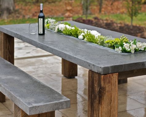 Concrete Patio Furniture Inspiration | OutsideModern Patio Furniture Inspiration, Design Per Patio, Table Beton, Taman Diy, Garden Furniture Design, Fairy Garden Furniture, Concrete Patios, Desain Pantry, Diy Outdoor Table