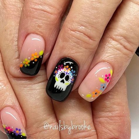 Brooke Jensen on Instagram: "💀Halloween nails but with colorful flowers for this client’s trip to Hawaii!!🌺🌿 . . . .  #gelpolish #handpaintednailart #naturalnailsonly #utahnailtech #utahnailartist #nailartist #nailart #naildesigns #nailartdesigns #freehandart #freehandnailart #gelnails #nails #nailmagazine #nailinspo #octobernails #halloweennails #halloweennailart #octobernailart #cutehalloweennails #skeletonnanimalnails #skullnails #hallweenskullnails #brightflowernails #hawaiihalloweennails #flowerhalloweennails #dayofthedeadnails #skullflowernails #dayofthedeadnailart #nailsbybrooke___Halloween" Halloween Press On Nails, Short Press On Nails, Fröhliches Halloween, Nagel Tips, Nails For Women, Nail Forms, Halloween Nail Designs, Halloween Nail Art, Stick On Nails