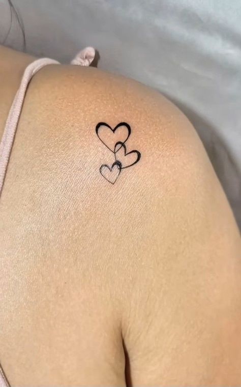 3 Love Hearts Tattoo, Tiny Heart Tattoos For Women, Heart Mother Daughter Tattoo, 2 Daughters Tattoos For Mom, Tattoo Ideas Female Heart, Three Heart Tattoo Small, Small Family Tattoo, Two Daughters Tattoo, 3 Hearts Tattoo Ideas