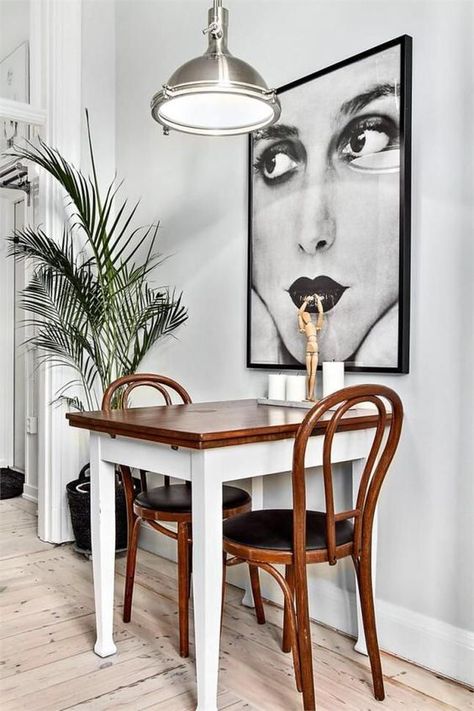 7 Dreamy tips to style a tiny dining space Small Dining Room Furniture, Small Apartment Dining Room, Small Dining Room Decor, Tiny Dining Rooms, Dining Room Layout, Small Dining Room Table, Apartment Dining Room, Apartment Dining, Small Dining Table