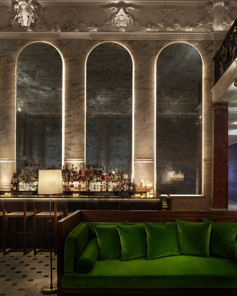 #hotelliving #design #hotelporn #besthotel #interiordesign Amazing Rooms, Edition Hotel, Hotel Lounge, Haunted Hotel, Marriott Hotels, Hotel Interiors, Hotel Bar, London Hotels, Design Hotel