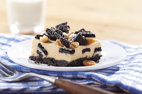 OREO 'n Peanut Butter "Cookie Dough" Cheesecake Peanut Butter Oreo Cheesecake, Oreo Peanut Butter, Oreo Cookie Dough, Oreo Cookie Recipes, Cookie Dough Cheesecake, Butter Cookie Dough, Honey Roasted Peanuts, Peanut Butter Oreo, Peanut Butter Cookie Dough