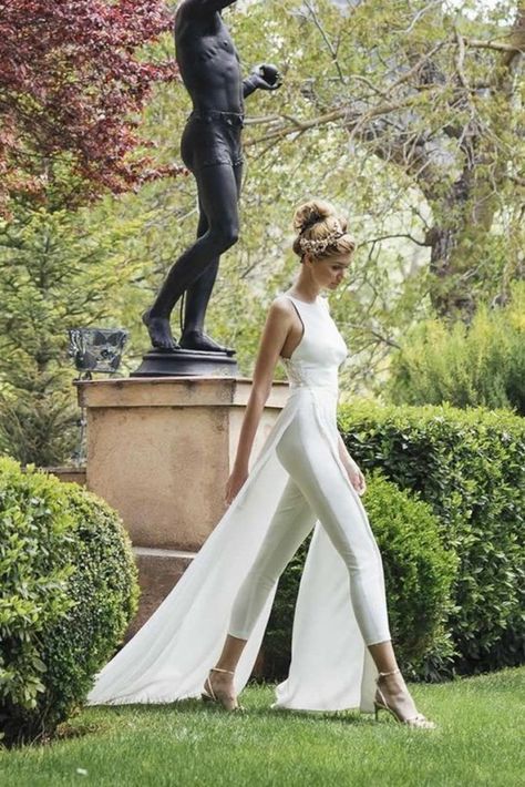 Woman In White, Bridal Jumpsuit, Wedding Jumpsuit, Summer Wedding Outfits, Summer Wedding Outfit Guest, Wedding Hijab, Wedding Guest Outfit Summer, Wedding Formal, Dresses To Wear