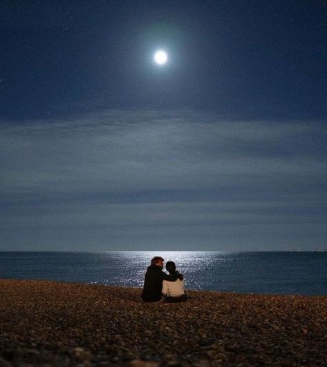 #moon #moonlovers Beach At Night, At Night, The Moon, Moon, On Twitter, Stars, Twitter, Water, Instagram