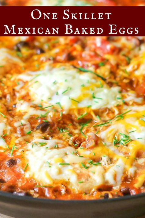 Mexican Baked Eggs (One Skillet) • Domestic Superhero Cheesy Eggs In Purgatory, New Egg Recipes, Recipes Using Lots Of Eggs, Rainy Day Breakfast, Dinner Low Calorie, Egg Recipes For Dinner, Asian Breakfast, Eggs Dinner, Eggs Recipes