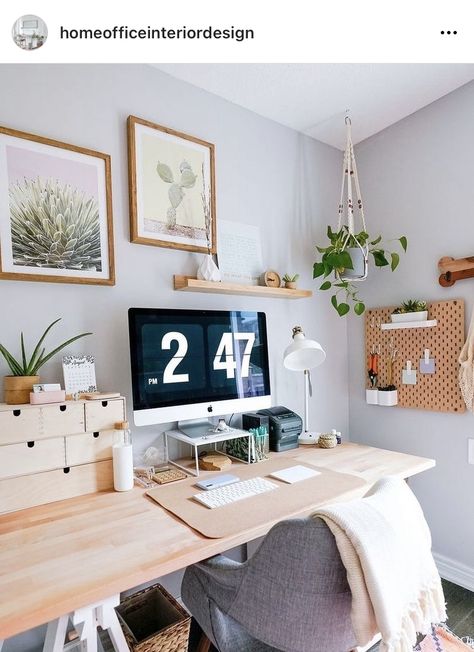 Shelves Above Desk, Office Wall Shelves, Minimal Home Office, Small Home Office Ideas, Office Wall Colors, Money Freedom, Desk Arrangements, Stylish Home Office, Cozy Home Office