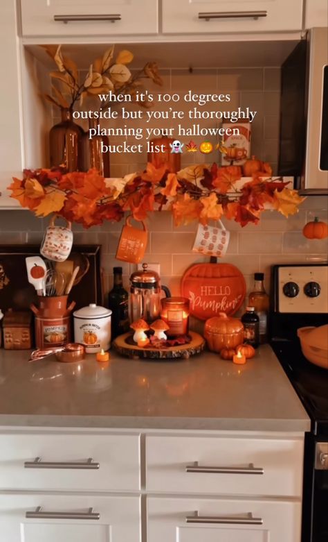 Fall Decor Exterior House, Cozy Fall Kitchen Decor, Fall Theme Home Decor, Fall Decorated Kitchen, Traditional Fall Decor Ideas, Countertop Fall Decor, Kitchen Fall Ideas, Cozy Fall Decor Kitchen, Coffee Bar Fall Decor