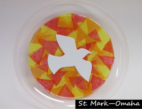 Sunday school craft - A simple suncatcher made by using mod podge (or thinned white glue) to adhere pieces of flame colored tissue paper onto the back side of the clear plastic plate. The dove is cut from sticky-back foam and added to the front side. It glows beautifully on a window ledge. Pentecost Craft, Easter Toddler, Clear Plastic Plates, Easter Crafts For Toddlers, Suncatcher Craft, Window Ledge, Vbs Ideas, School Craft, Vbs Crafts