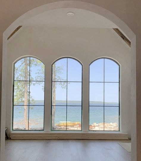 Arched Bathroom Window, Rounded Windows Exterior, Arch Glass Window, Tall Arched Windows, Arched Window Design, Big Arched Windows, Arch Windows Living Room, Black Arch Window, Black Arched Windows