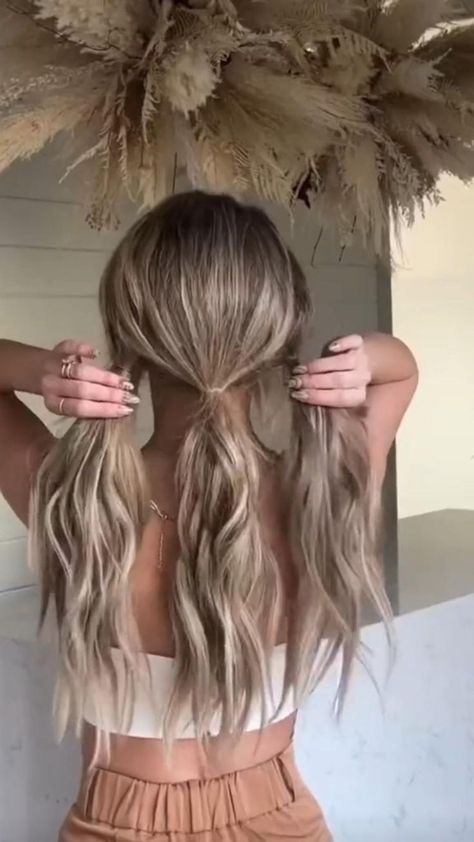 Textured ponytail #hairstyles #summerhairstyles #summerhair #hairstyle #clawclip #clawcliphairstyle… in 2022 | Hair styles, Long hair styles, Hair tutorials for medium hair Haircut Selfie, Photo Hijab, Kadeřnické Trendy, Cute Hairstyle, Vlasové Trendy, Easy Hair Updos, Hair Tutorials For Medium Hair, Peinados Fáciles Para Cabello Corto, Hijab Girl