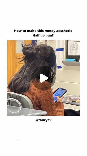 Half Bun Hairstyles Tutorials, Messy Half Up Bun, Half Up Bun Tutorial, Messy Half Up Half Down, Half Up Bun Hairstyles, Function Hairstyles, Half Up Messy Bun, Half Bun Hairstyles, Half Up Bun