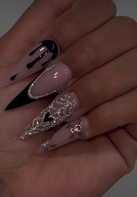 Holloween Nails, Halloween Acrylic Nails, Nagel Tips, Goth Nails, Her Nails, Unique Acrylic Nails, Bling Acrylic Nails, Acrylic Nails Coffin Short, Halloween Nail Designs