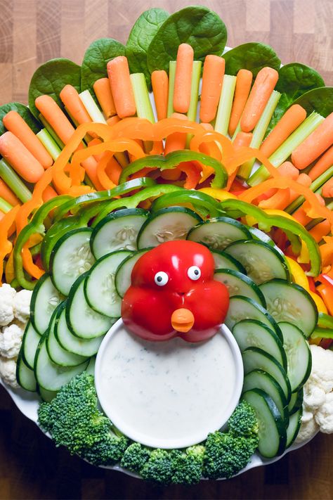 Thanksgiving Turkey Veggie Tray Thanksgiving Vegetable Tray, Turkey Vegetable Tray, Turkey Veggie Platter, Thanksgiving Veggie Tray, Vegetarian Turkey, Homemade Vegan Ranch Dressing, Turkey Veggie Tray, Thanksgiving Veggies, Dairy Free Appetizers