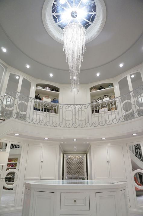 Chanel Oberlin’s Closet | Scream Queens 2 Story Closet, Mirror Closet, Contemporary Closet, Mirror Closet Doors, Dream Closet Design, Dream Closets, Door Makeover, Closet Designs, Luxury Closet