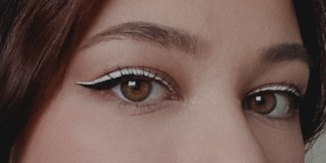 White eyeliner, makeup, eyemakeup, hooded eyes White Eyeliner Hooded Eyes, Eyeliner Hooded Eyes, Eyeliner Hooded, Witch Eyes, Eyeliner For Hooded Eyes, White Eyeliner, Hooded Eye Makeup, Make Up Inspo, Creative Eye Makeup