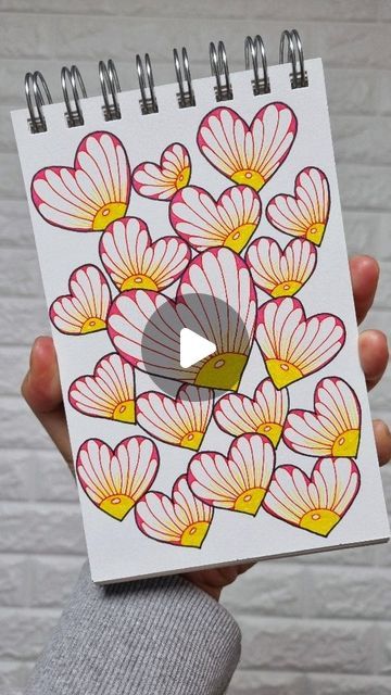 Mandala Heart Design, Pencils Drawings, Doodle Art For Beginners, Zentangle Ideas, Doodle Paint, Mandala Rock Art, Instagram Heart, Zen Doodle Art, Zentangle Designs