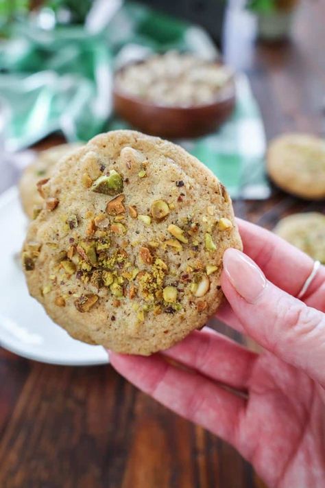 Pistachio + White Chocolate Chip Cookies from Keenan Farms - California Grown Healthier Cookies, Pistachio White Chocolate, Business Bakery, Autumn Picnic, Pistachio Recipes, Pistachio Cookies, White Chocolate Chip, White Chocolate Chip Cookies, Recipes Cookies