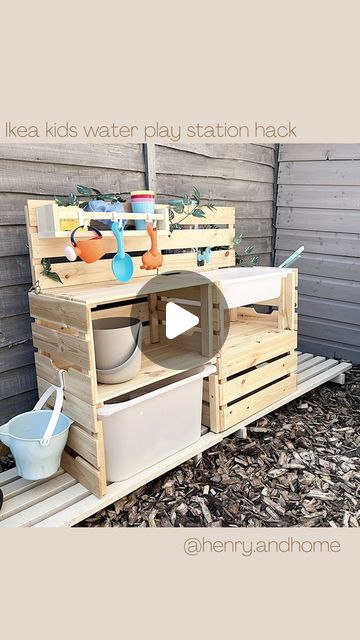 Leia and Henry • Home Decor Inspo 🤍 on Instagram: "IKEA KIDS KNAGGLIG HACK ✨  What do you think of this handmade mini water play station using the @ikeauk KNAGGLIG crates? 👀✌🏼  I can’t take full credit for this hack! I discovered the original idea from Trine @boligglade before seeing @interiorbyjosephine ‘s small, but similar version. I combined both aspects and this was the end result!   To recreate the water-play station you will need:  IKEA items: 4 x KNAGGLG crates 1 x BEKVAM spice rack 1 x pk SUNNERSTA hooks 1 x large TROFAST tub  1 x medium TROFAST tub  additional items: lots of screws Water dispenser Extra wood for back shelf and (in our case) a lot of patience 😅  You can also use the play station as a mud kitchen or sand table too! To note, as the wood isn’t treated I’ll be pai Knagglig Ikea Hack, Ikea Play Kitchen Running Water Hack, Crate Mud Kitchen, Ikea Mud Kitchen Hack, Ikea Mud Kitchen, Water Play Station, Knagglig Hack, Water Table Diy, Bekvam Spice Rack