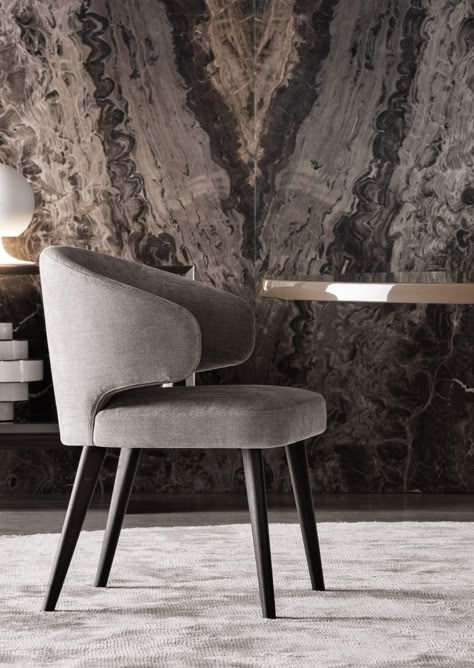 Modern Dining Chairs Ideas #diningchairs #diningroomchairs #diningchair contemporary dining chairs, modern chairs ideas, modern chairs| See more at http://modernchairs.eu Dining Chair Design, Style Noir, Modern Dining Chairs, Chairs Armchairs, Dining Arm Chair, Upholstered Dining Chairs, Room Chairs, Arm Chair, 인테리어 디자인