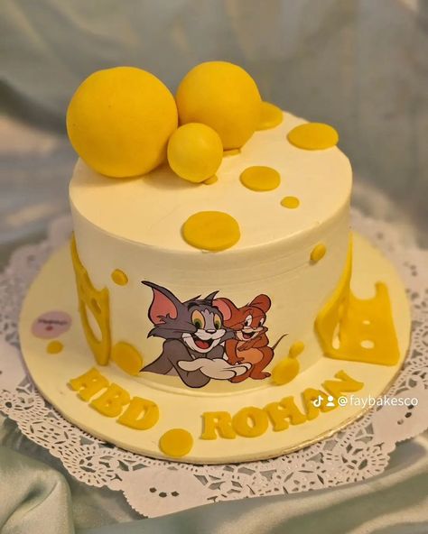 A Tom and Jerry cake for a special little boy! 🎉🎂 His mom ordered it while she was in the UAE and picked it up when she arrived in Pakistan. So glad they had a great experience! 🐱🐭 @faybakesco is open to Pre orders. Book your slots timely to avoid any inconvenience. Thank you 😊 #FayBakesco ##faybakescobyfaiza #malakwal #tom&jerry #cartoon Tom And Jerry Cake, Jerry Cartoon, Tom Jerry, Tom And Jerry, Instagram A, Slots, Pakistan, Baking, Cake