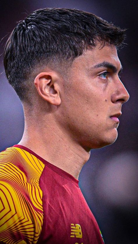 Dybala Haircut, Soccer Player Hairstyles, Very Short Hair Men, Fade Haircut Styles, French Crop, Low Skin Fade, Liverpool Players, Summer Haircuts, Corte De Cabelo Masculino