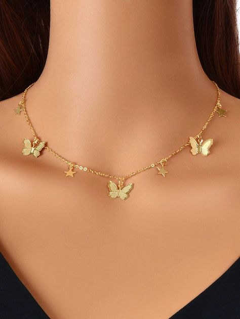 Gold Butterfly Jewelry Set, Cute Butterfly Jewelry, Girly Jewelry Necklaces, Aesthetic Pendant Necklace, Butterfly Gold Necklace, Butterfly Jewelry Aesthetic, Gold Necklace Butterfly, Butterfly Jewelry Necklace, Jewelry Accessories Necklaces