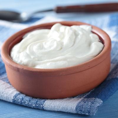 Yogurt Diet, Comidas Fit, Make Greek Yogurt, Homemade Greek Yogurt, Yogurt Greco, Idee Pasto Sano, Kefir, Foods To Eat, Greek Yogurt