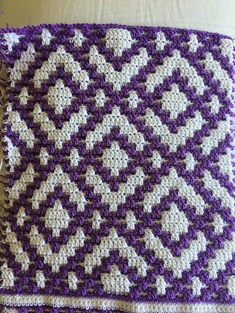 Mosaic Crochet Patterns, Modern Crochet Blanket, Crochet Shell Stitch, Mosaic Crochet, Crochet Blanket Designs, Tapestry Crochet Patterns, Crochet Patterns Free Blanket, Crochet Tapestry, Afghan Crochet Patterns