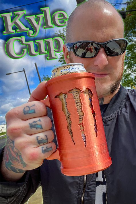 Featured is the Kyle Cup aka the Chad Chalice or the Stimulant Stein.  This is a 3D Printing Project for a Monster Energy Drink can in the fashion of a classic Beer Stein.  This Can Koozie features the Monster Energy drink logo on the side and a 3D Printed handle for easy holding of your beverage.  This is a fun 3D Print Project just to enjoy as a silly Maker Project.  Enjoy your 16oz Monster Energy Drink today with this FREE Download design on Thangs.com for your 3D Printing! 3d Resin Printer Projects, Monster Energy Diy, 3d Printer Projects Free, 3d Printer Ideas, Monster Logo, Monster Energy Drink, 3d Printing Diy, Maker Project, 3d Printer Projects