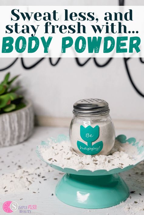 Summer heat can really make you work up a sweat. No matter who you are. Using a high-quality body powder can help you beat the heat and stay feeling fresh and clean. Reduce skin chafing, irritation, sweat, and moisture build up with a talc-free body powder. This DIY body powder has a light, fresh scent that will reduce odors and friction. Get this talc-free body powder recipe today and say hello to all-natural comfort this summer! Diy Body Powder, Diy Cornstarch, Natural Body Powder, Talc Free Powder, Talc Powder, Coconut Bowls, Homemade Scrub, Fresh Lavender, Diy Perfume