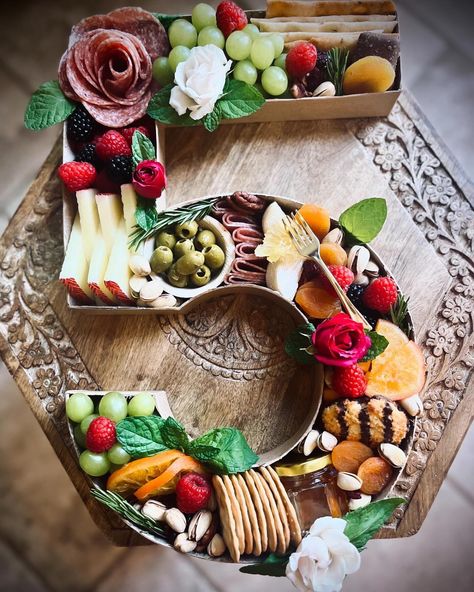 Charcuterie board reimagined: letters and numbers! Celebrate a birthday, anniversary, graduation, retirement, New Years or any other event where you want to mingle yummy food with beautiful and artistic elements that will be sure to have your guests talking. #charcuterie #charcuterieboards #charcuterieboxes #venturacounty #camarillo 50th Anniversary Charcuterie Board, Artistic Elements, Charcuterie Inspiration, Crazy Ideas, Charcuterie And Cheese Board, Charcuterie Recipes, Grazing Tables, Beach Picnic, Charcuterie Board