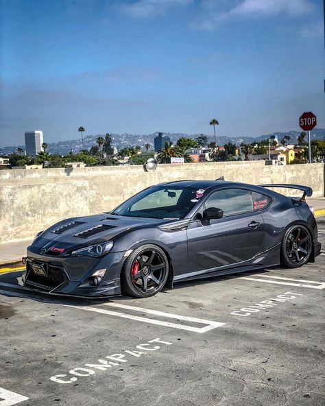 Lowered Cars, Gt 86, Toyota Gr86, Rocket Bunny, Scion Frs, Toyota Gt86, Subaru Cars, Drifting Cars, Toyota 86