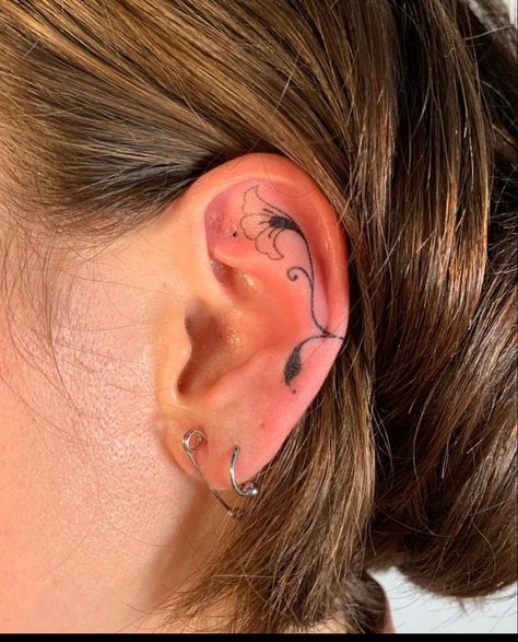 Tattoo In The Ear, Tattoo On Ear Cartilage, Back Of The Ear Tattoos, Tattoo In Ear, Earring Tattoo, Back Of Ear Tattoo, Ear Tattoo Design, Ear Tattoo Inner, Back Ear Tattoo