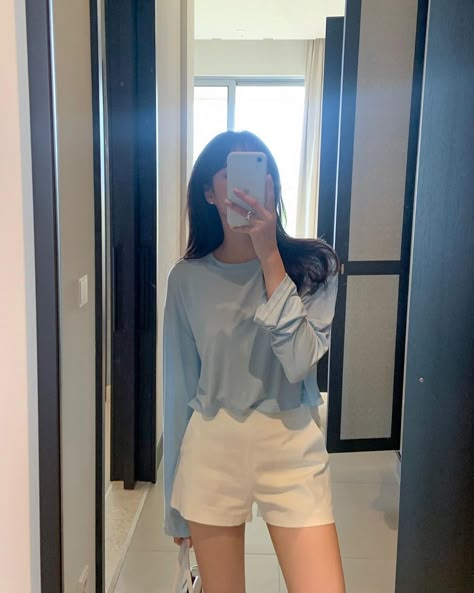 Linen Style Fashion, Pretty Dresses Casual, Neat Casual Outfits, Simple Style Outfits, Celebrity Casual Outfits, Korean Outfit Street Styles, Korean Summer, Korean Casual Outfits, Casual Day Outfits