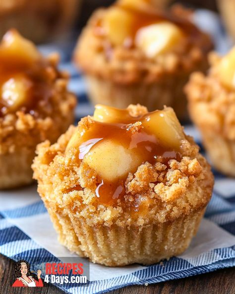 Apple Crisp Bites Apple Pie Crisp Bites, Apple Crisp Bits, Apple Crisp Cups Easy, Apple Crisp Dessert Recipes, Mini Apple Crisp Muffin Tins, Apple Crisp Bites Recipe, Apple Crisp Cupcakes, Apple Crisp Cups, Vidalia Onion Pie Recipe