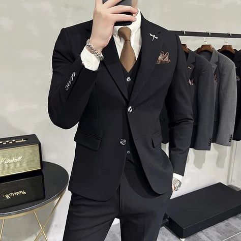 Jacket Vest Pants High End Brand Boutique Solid Color Mens Casual business office Suit Groom Wedding Dress Party Blazer Trousers Suit Groom, Groom Wedding Dress, Office Suit, Classy Suits, High End Brands, Jacket Vest, Man Set, Men’s Suits, Blazer Vest